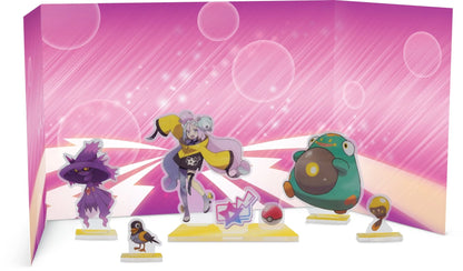 Acrylic figures with cardboard background